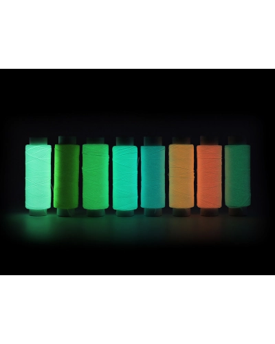 Vyšívací nitě Lumina 200 m svítící ve tmě - 1 ks | Mimib