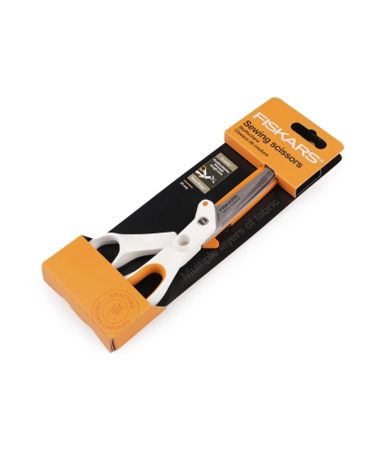 Krejčovské nůžky Fiskars na silné látky délka 21 cm - 1 ks | Mimib