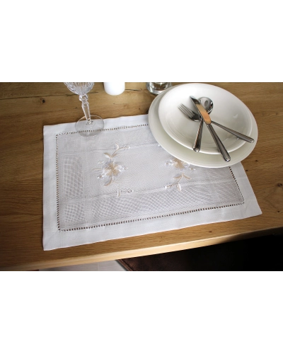 Prostírání textilní vyšívané 30x45 cm - 2 ks | Mimib