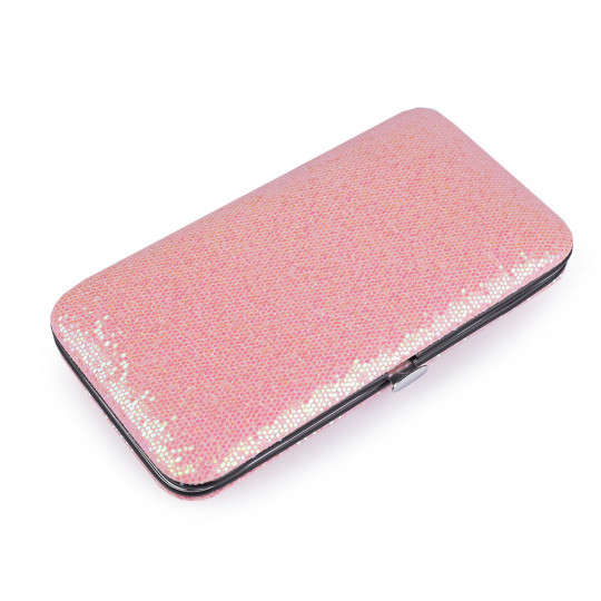 Manikúra v pouzdře s glitry | Mimib