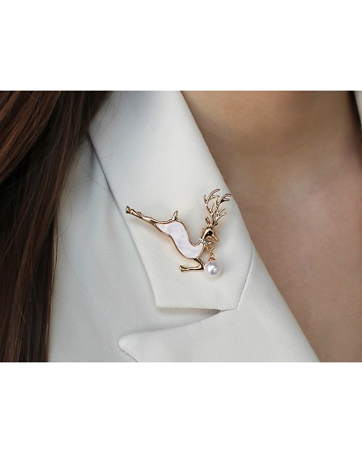 Brošňa s brúsenými kamienkami a perlou jeleň - 1 ks | Mimib