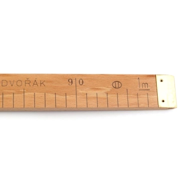 krejčovské metry, pravítka a křivítka
