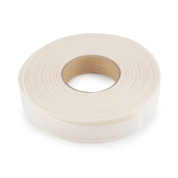 rašlové a tkané textilie a výztuhy