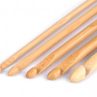 Bambusový háček na háčkování vel. 5; 6; 7; 8; 10 1ks